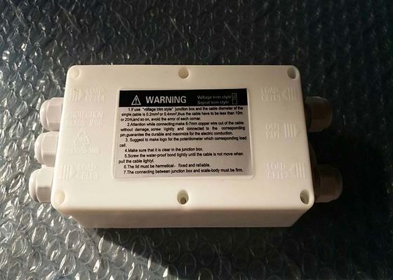 Boîte de jonction en plastique du fil IP66 4 pour des échelles