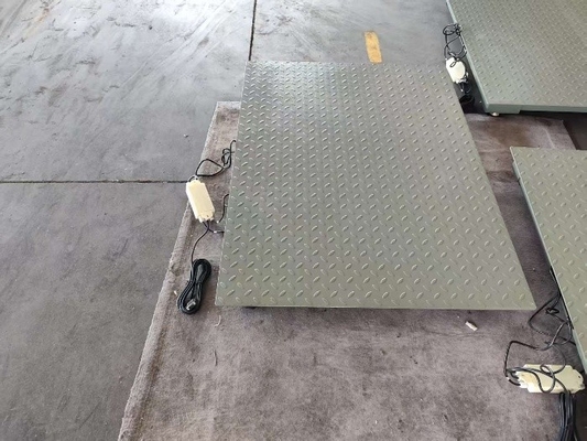 3T-5T Charge nominale Échelle de plancher en acier léger 0,9x1,5 m Pour les applications industrielles
