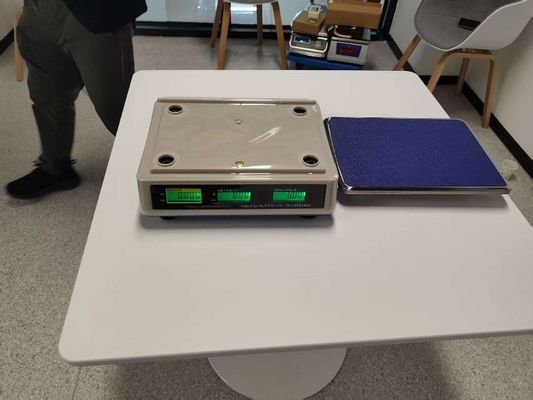L' alimentation électrique électronique de l' alimentation, calcul du poids, pesage avec écran LED vert